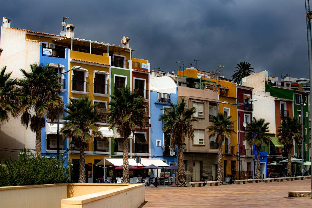 Qué ver en Villajoyosa en 3 días (y no perderte lo bueno) 1 hakon grimstad nsW JdtV4Qw unsplash