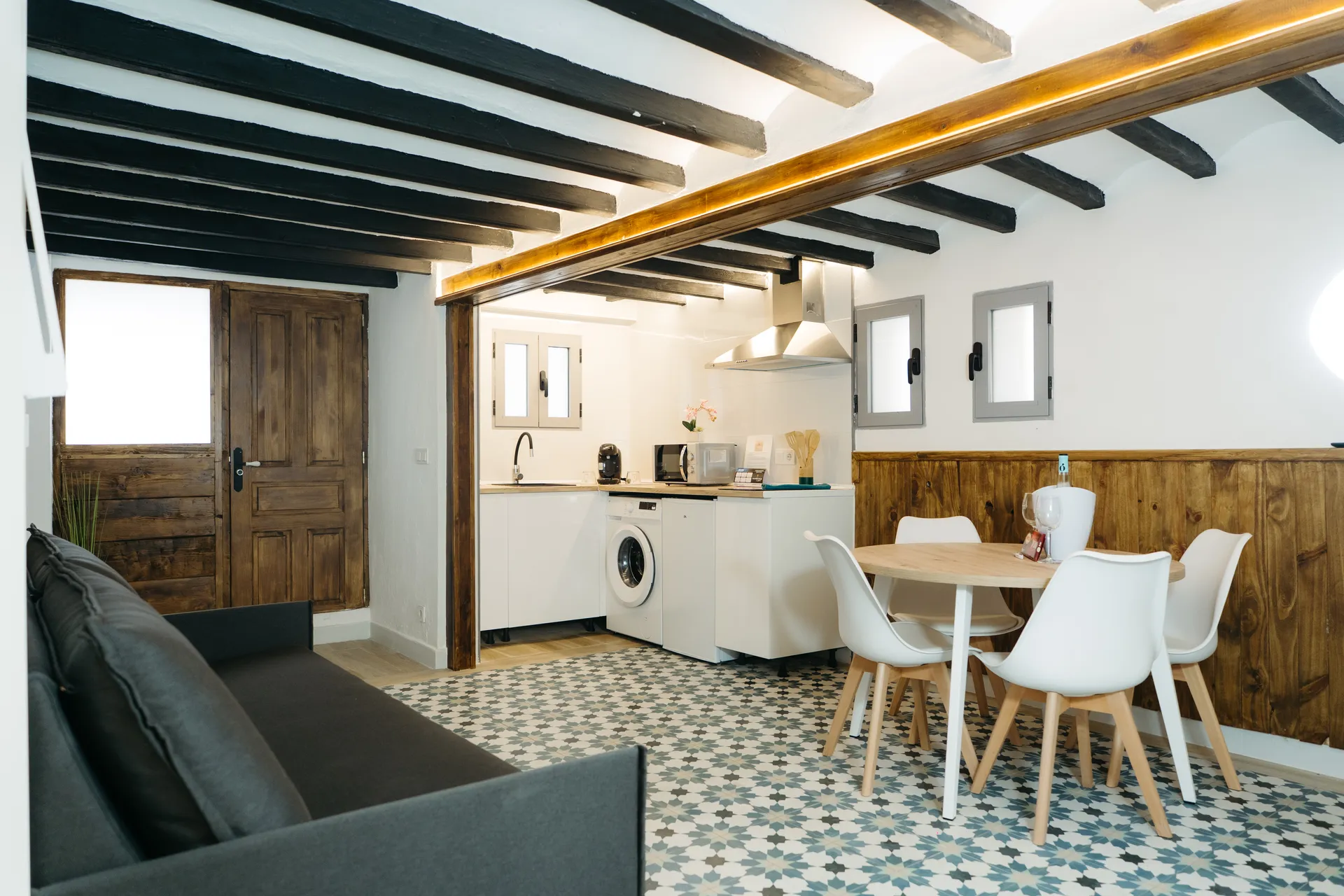 Courbu - Salón y cocina