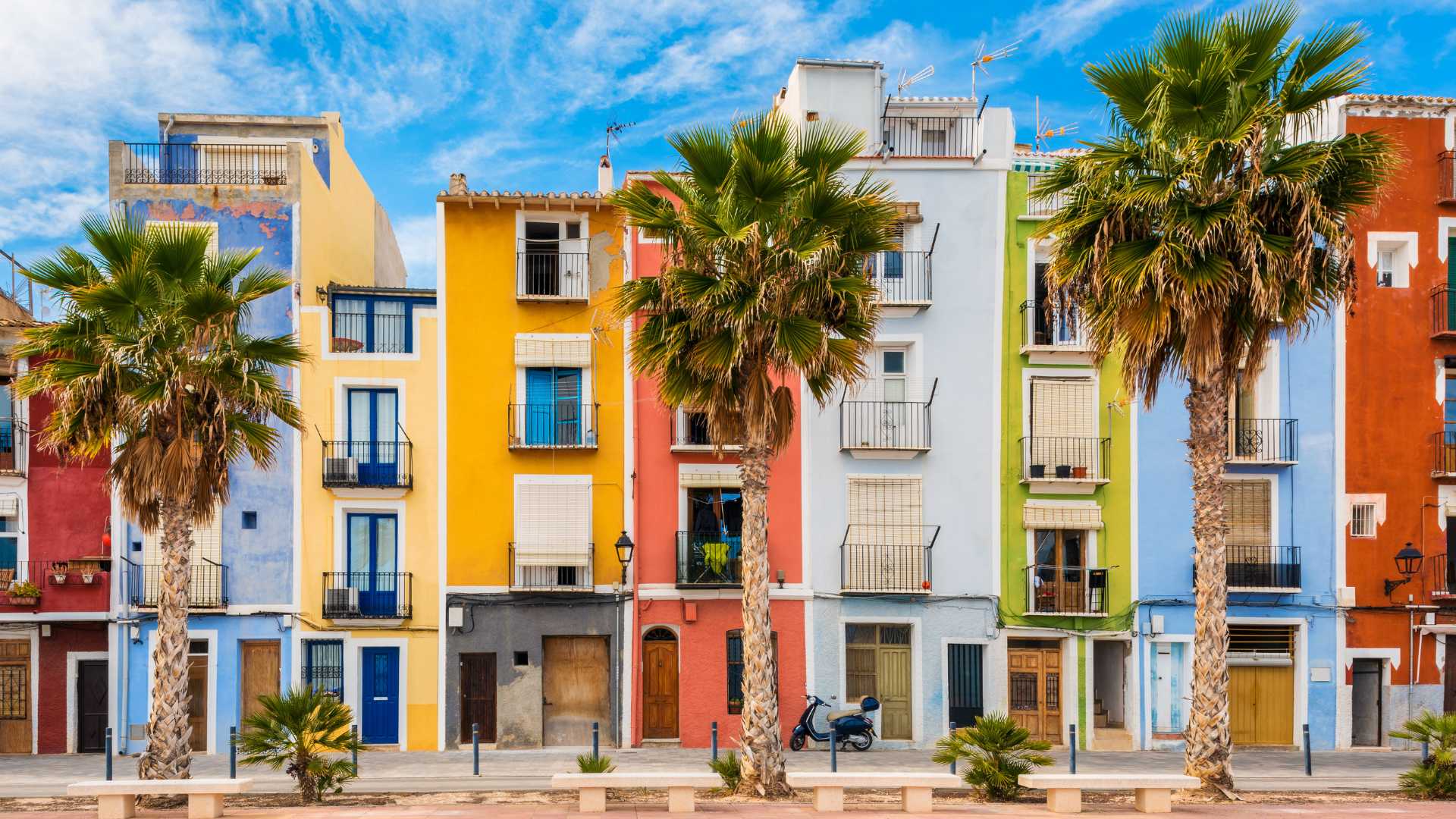 casas colores playa villajoyosa