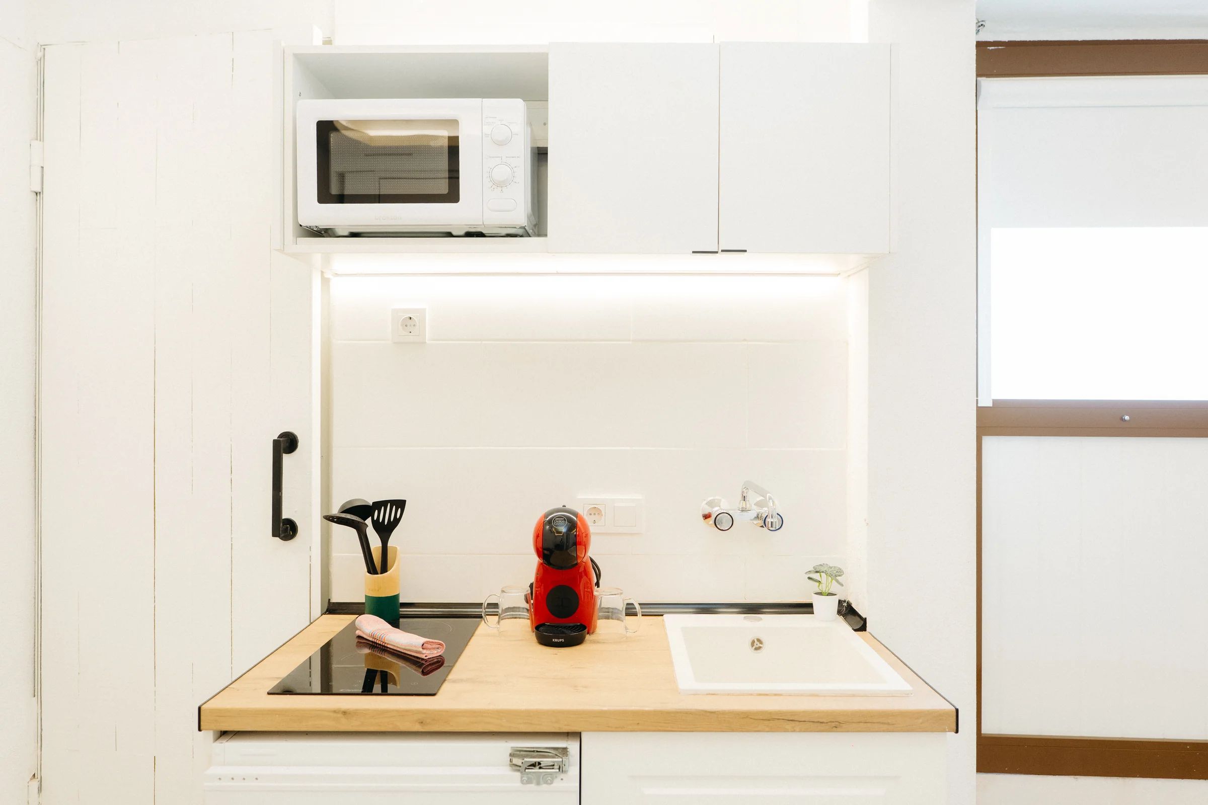 Cocina equipada del apartamento Mencía